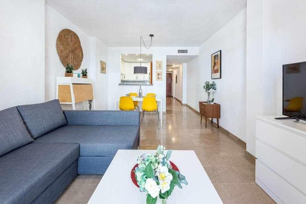 797 Holiday Rentals- Hermoso Apartamento Para 4 En Benalmádena Extérieur photo